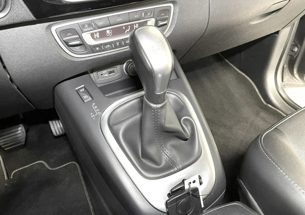 Renault Grand Scenic cena 33800 przebieg: 200000, rok produkcji 2012 z Police małe 631